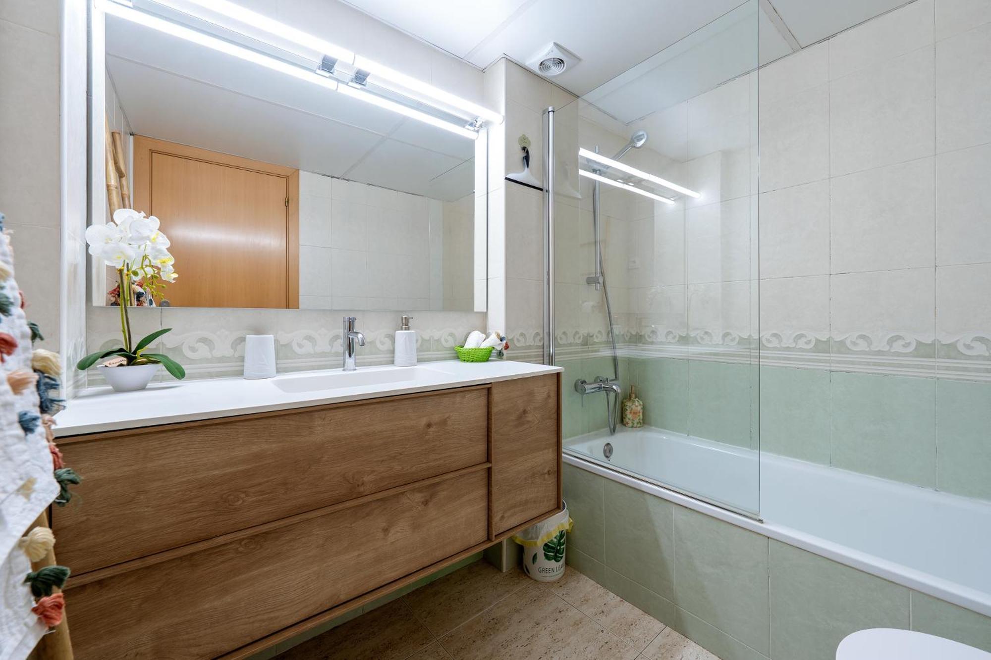 Apartamento Martin Y Rose En Салоу Экстерьер фото