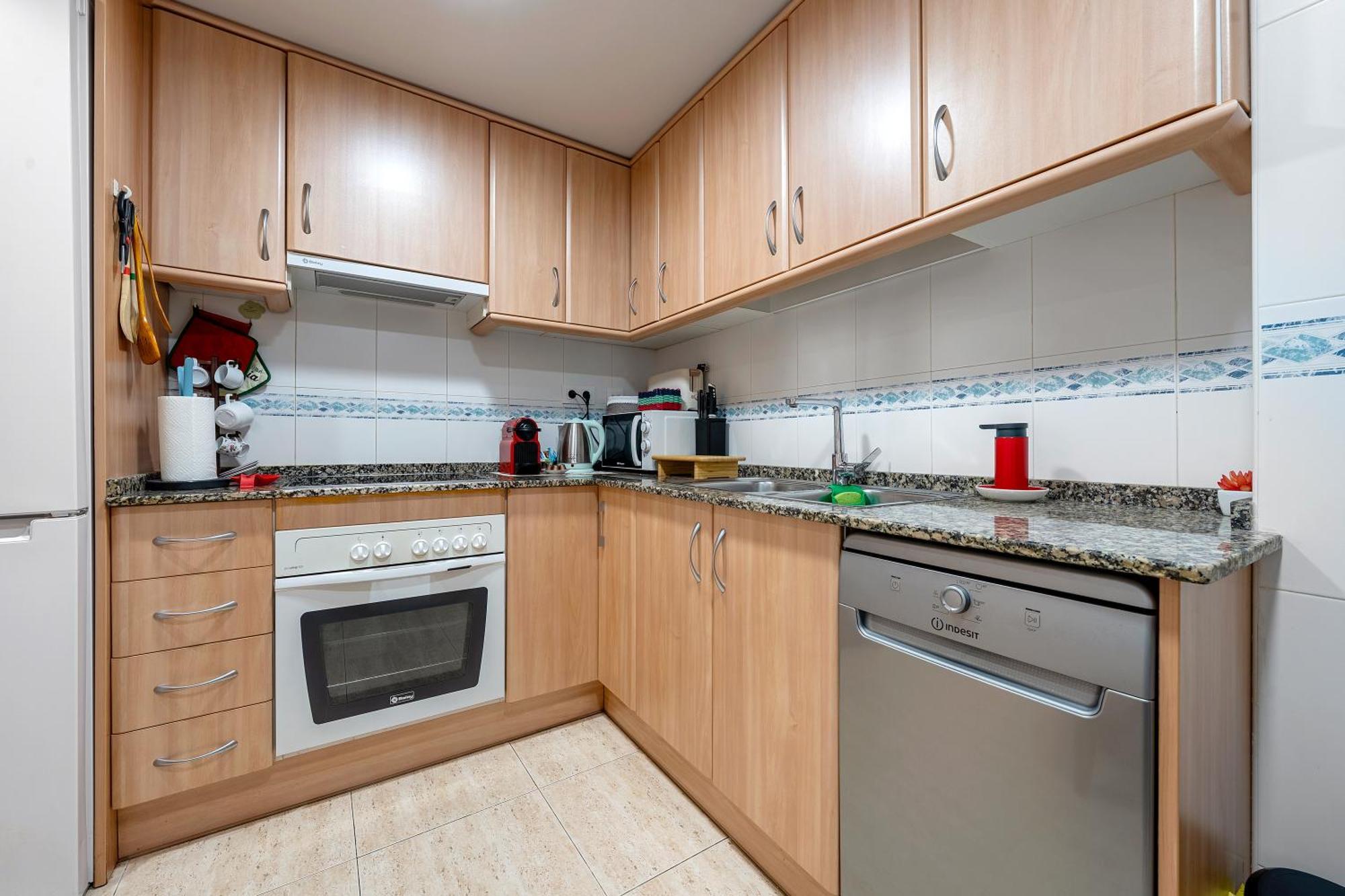 Apartamento Martin Y Rose En Салоу Экстерьер фото